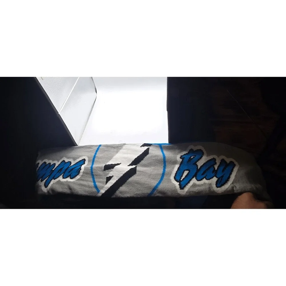 Tampa Bay Lightning Scarf Blue Gray White NHL Hockey Fan Apparel